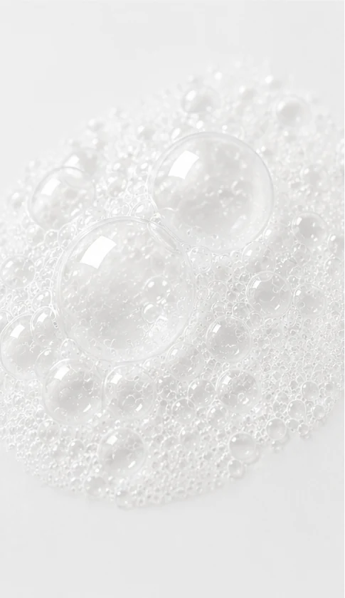 Soft foam bubbles on water
